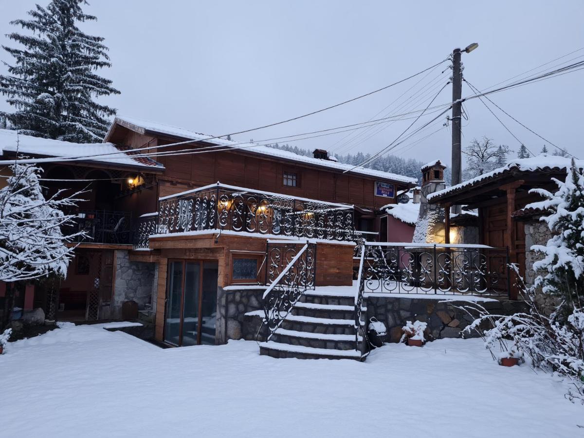 Guest House Zlatniyat Telets Koprivshtitsa Eksteriør billede