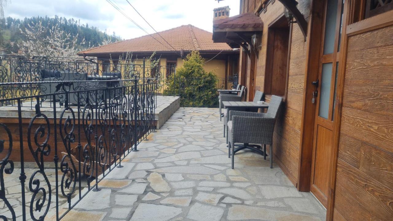 Guest House Zlatniyat Telets Koprivshtitsa Eksteriør billede