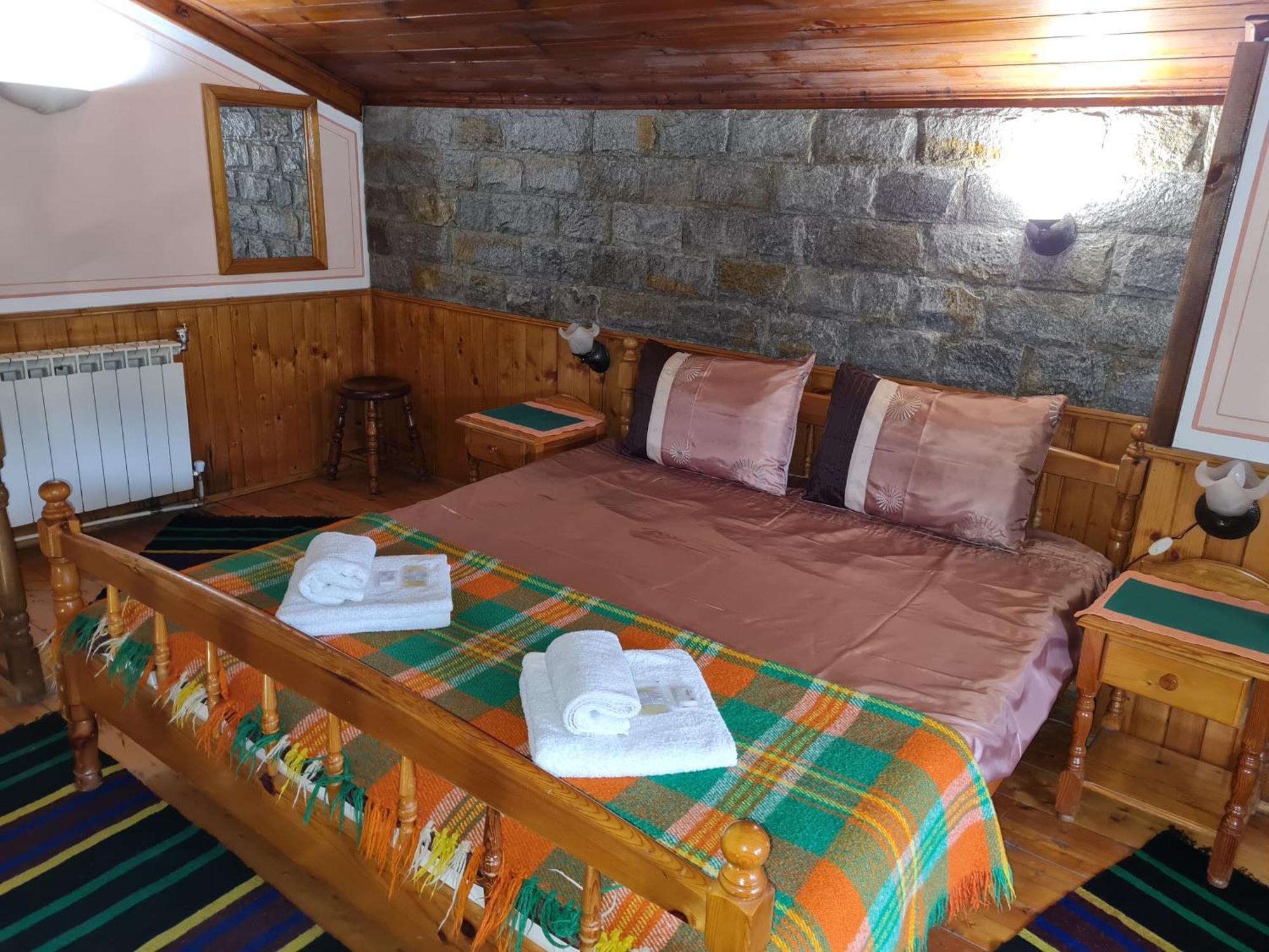 Guest House Zlatniyat Telets Koprivshtitsa Værelse billede